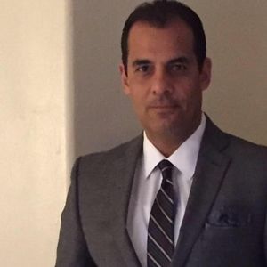 Meet your Posher, Julio